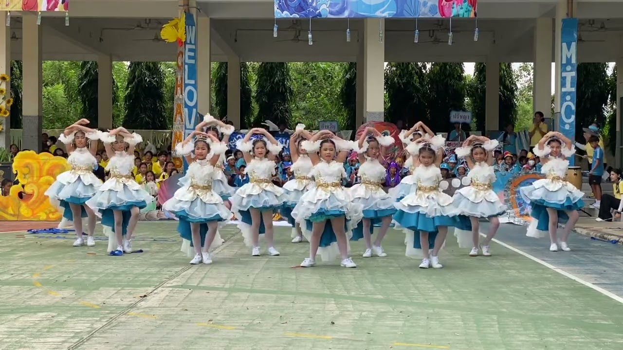 กองเชียร์-ลีดเดอร์สีฟ้า มอ.ประถมศึกษา 2567