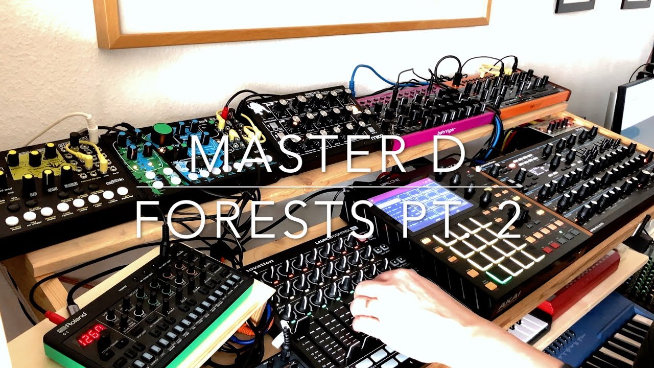 Forests Pt  2 - dawless techno / progressive house live jam