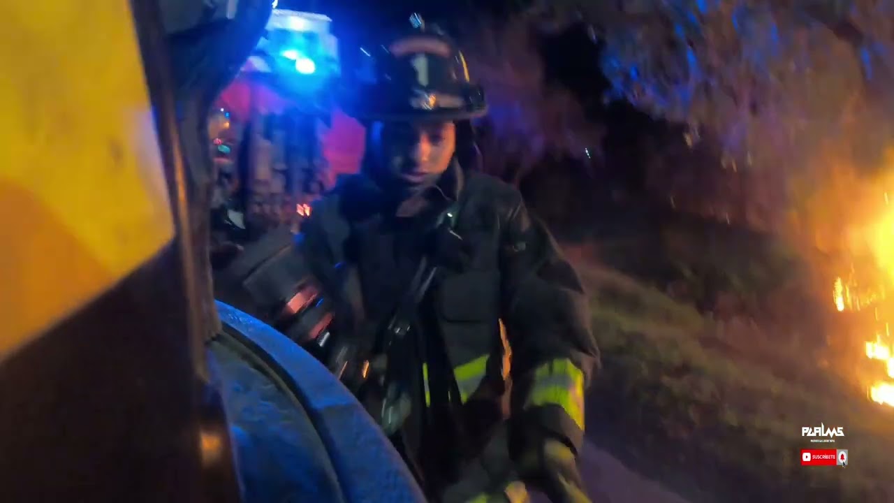 GUARDIA NOCTURNA RESPONDIENDO A CLAVE 10-0-1 INCENDIO ESTRUCTURAL  UNIDAD B1
