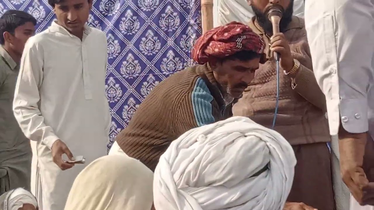 قاری حمید صاحب نے بہت ہی خوبصورت اواز میں قران شریف کا ختم شریف پڑھا