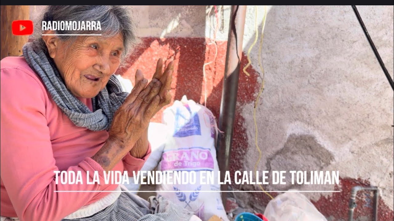 Toda la vida vendiendo en el mercado de Toliman, México.