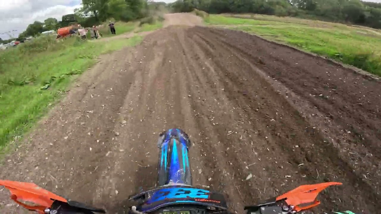 PoolQuay Mx Track Mid Wales