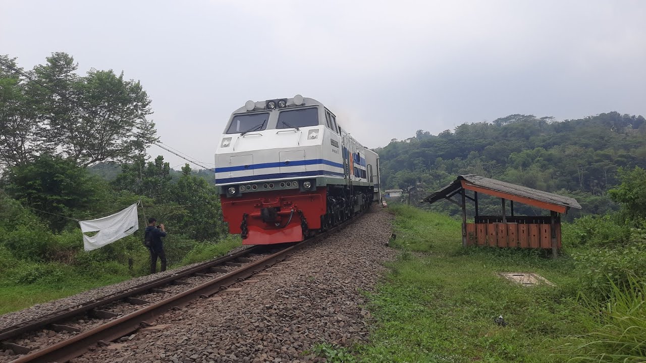 Part 2| Seharian Hunting kereta api spesial bulan Ramadhan