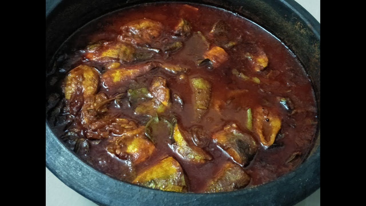 കോട്ടയം സ്റ്റൈല്‍ മീന്‍ കറി/ Authentic Kerala style Fish Curry/Kottayam Style Meen curry