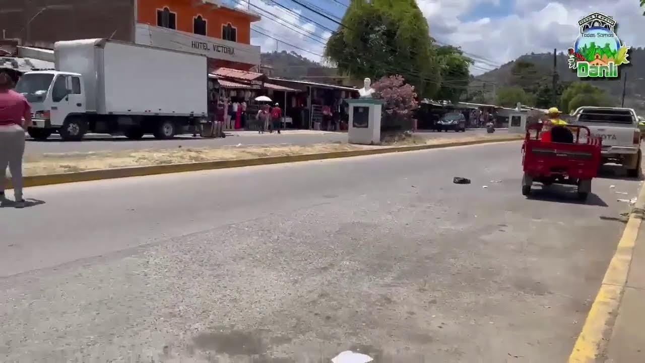 Emisión en directo de Claves y Transiciones TV