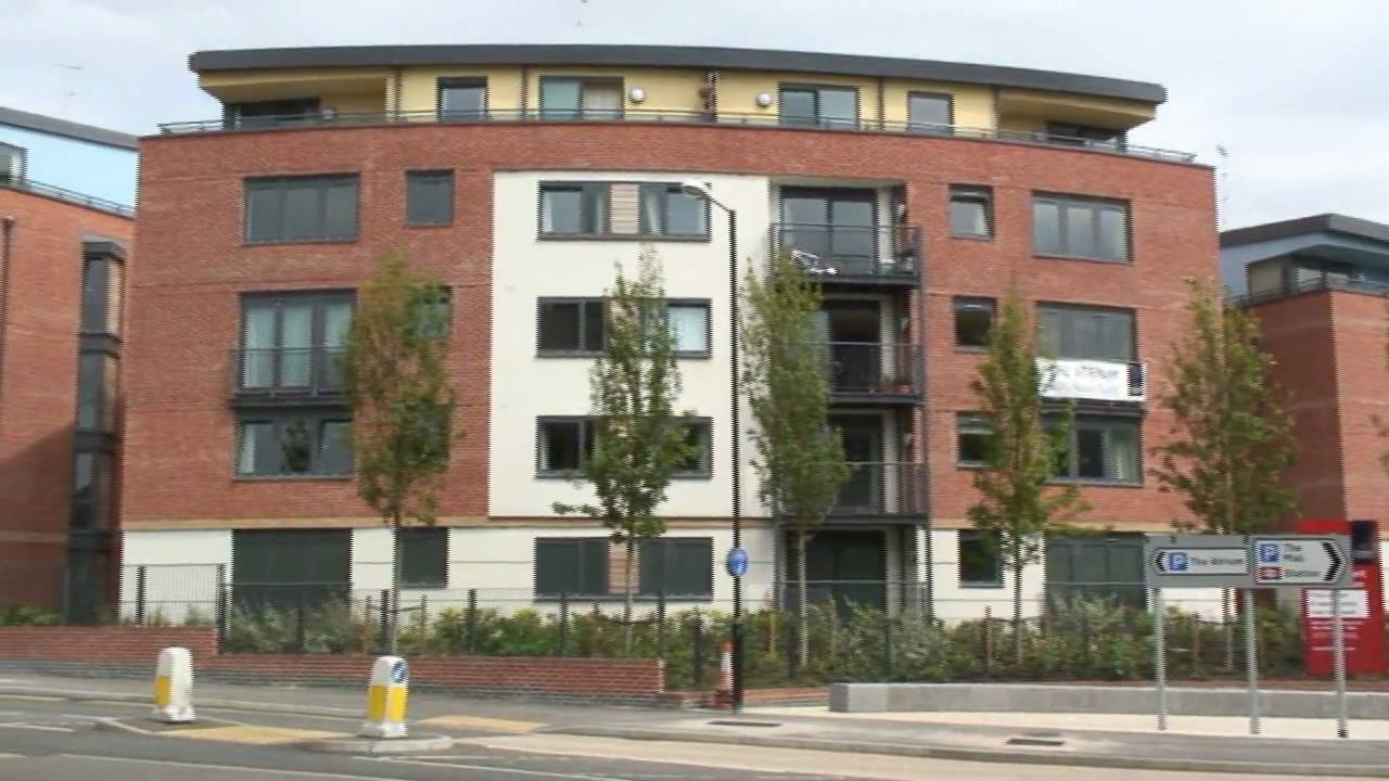Get the home in Camberley HD