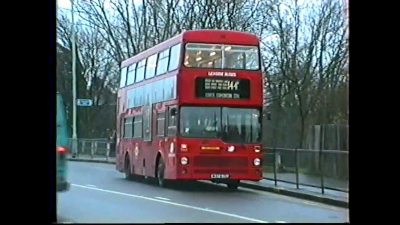 London Titan & Metrobuses at work in North London in 1990
