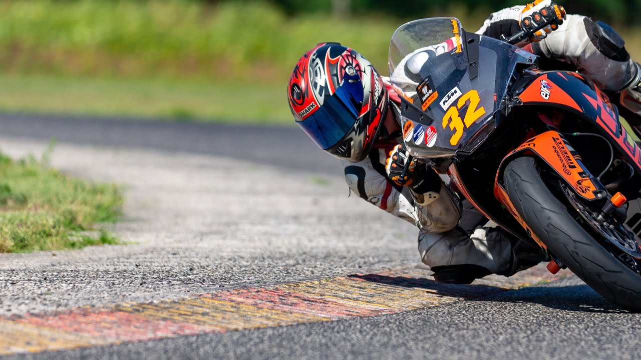 Kakucsring Teszt  KTM RC390 vs Superduke RR