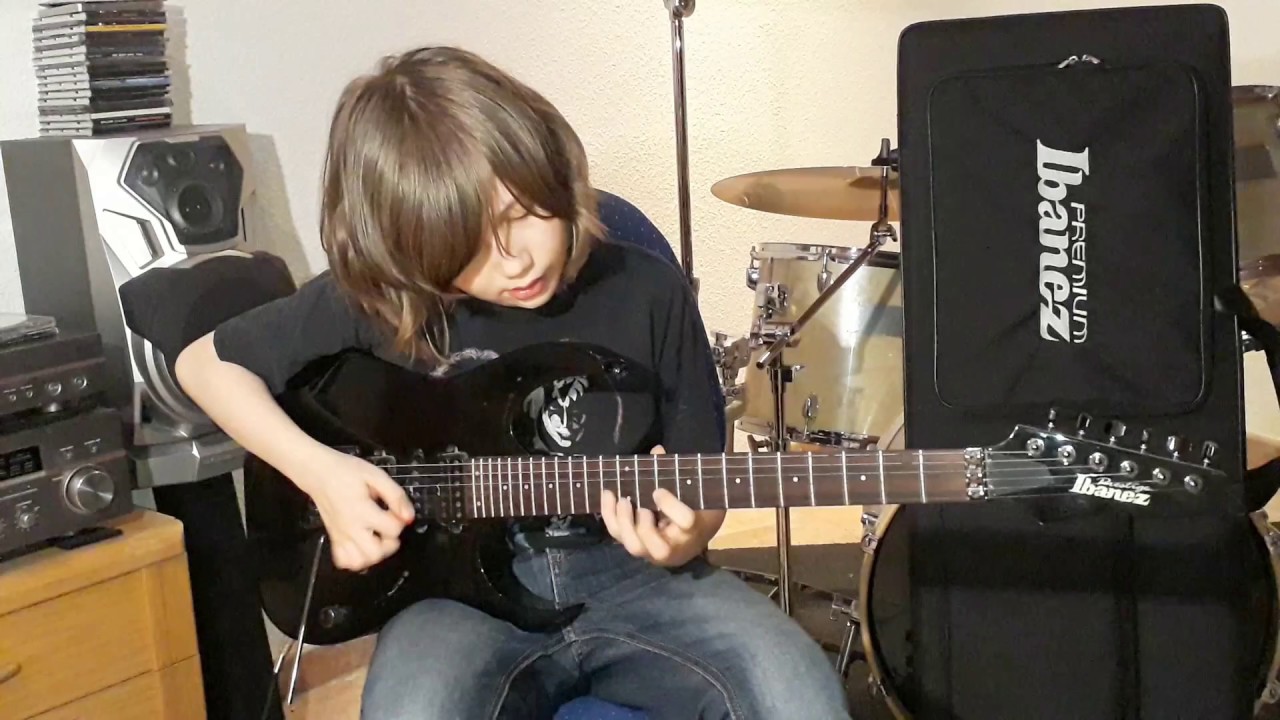 Dustin Tomsen 13 years old covers Vinnie Moore 