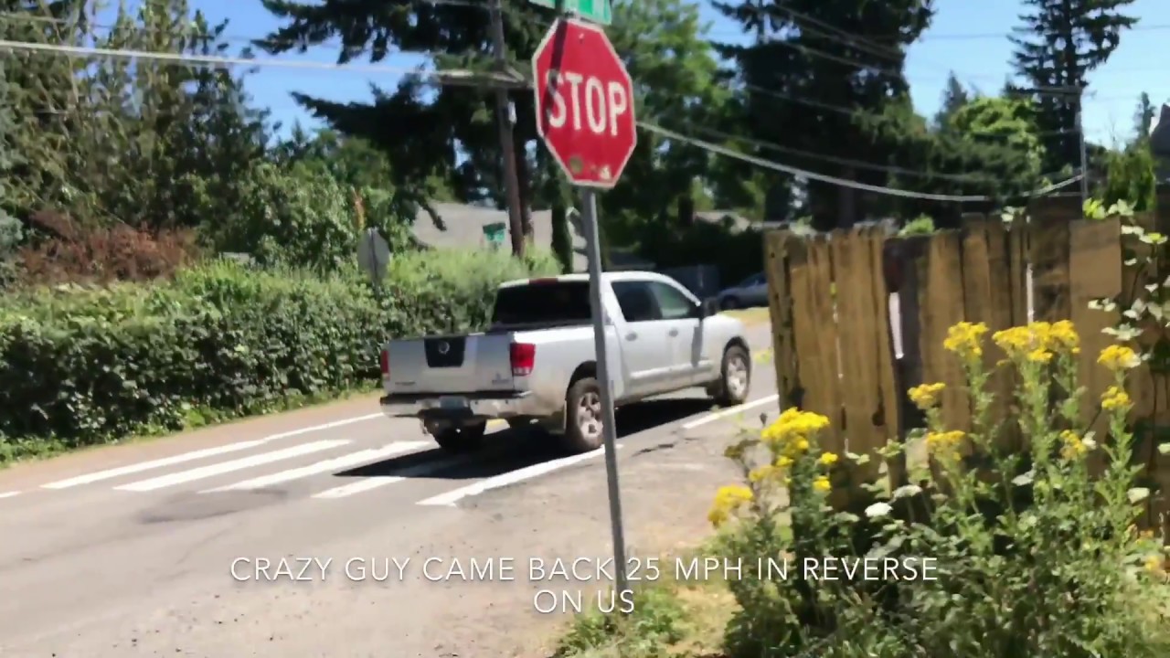 THROWING WATER BALLOONS AT OPEN WINDOWED CARS!!!