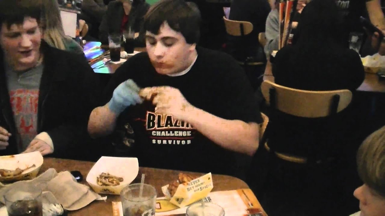 Buffalo Wild Wings Blazin Challenge 99 seconds record