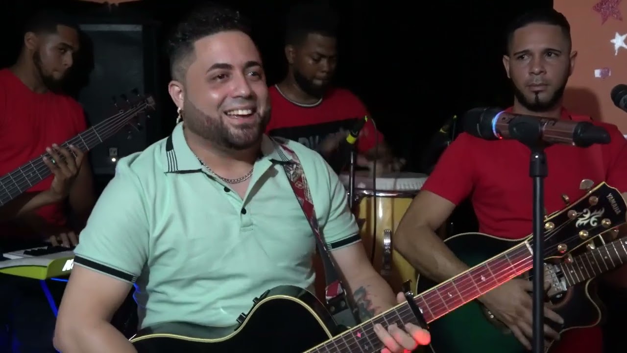 Jerick El Niño Lindo /merengue de cuerdas desiderio arias en vivo