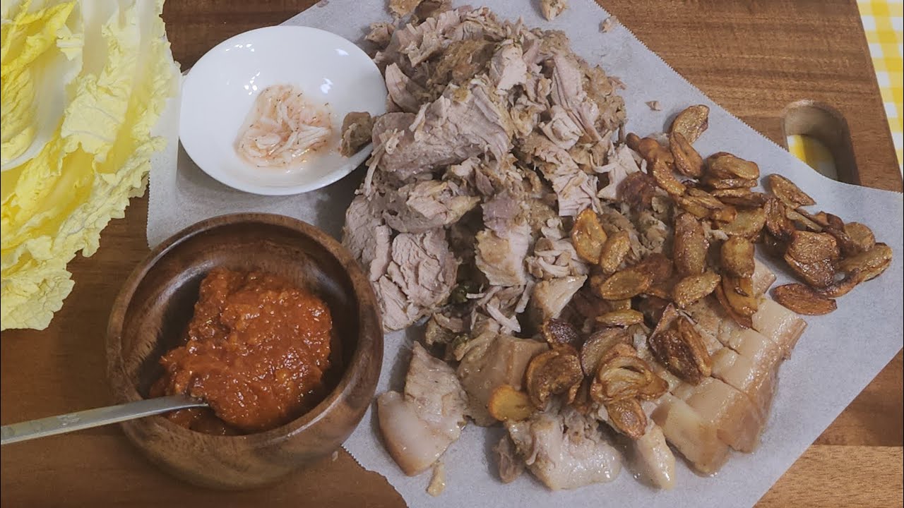 장인어른.장모님 식사#무청돼지수육#마늘후레이크#굴밥,굴쌈/Garlic flakes.boiled pork.