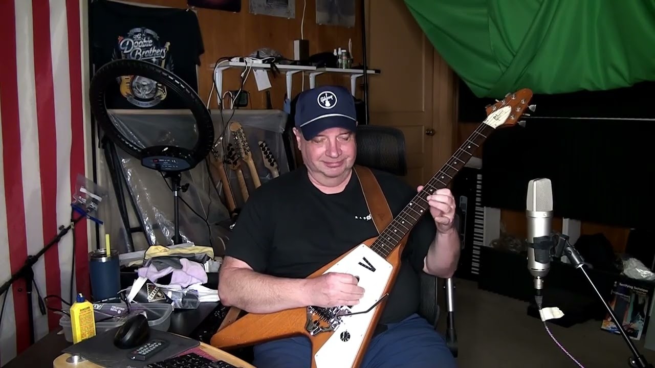 1973-ish Gibson V, This old guitar is just fuuuuun to play!!