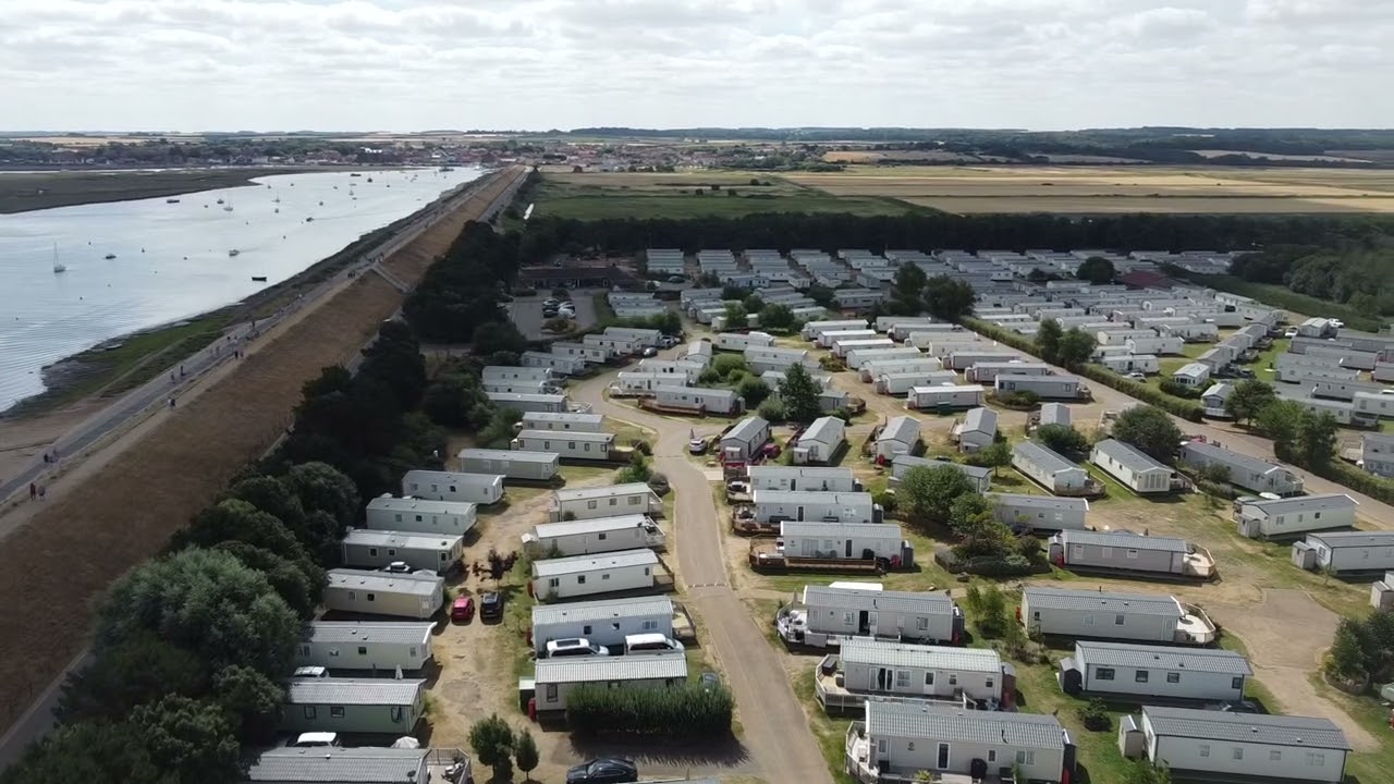 Pinewood caravan park wells next the sea