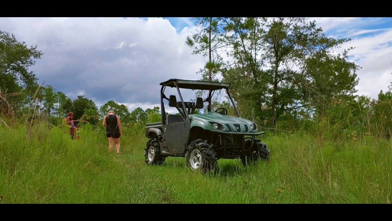Yamaha Rhino 660 silverbacks 28s mudding