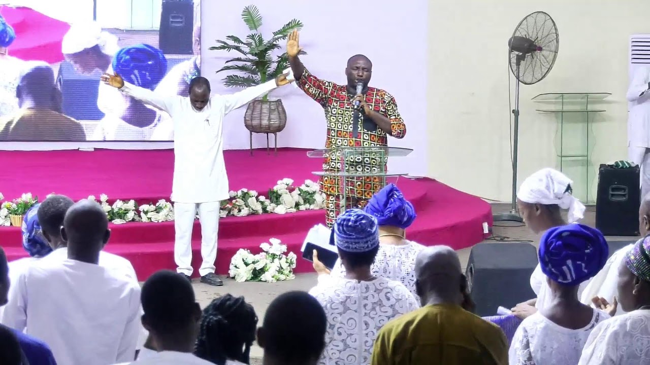 Experience Divine Praise 2.0 | Theme: Joyful Shout Psalms 100:1-2