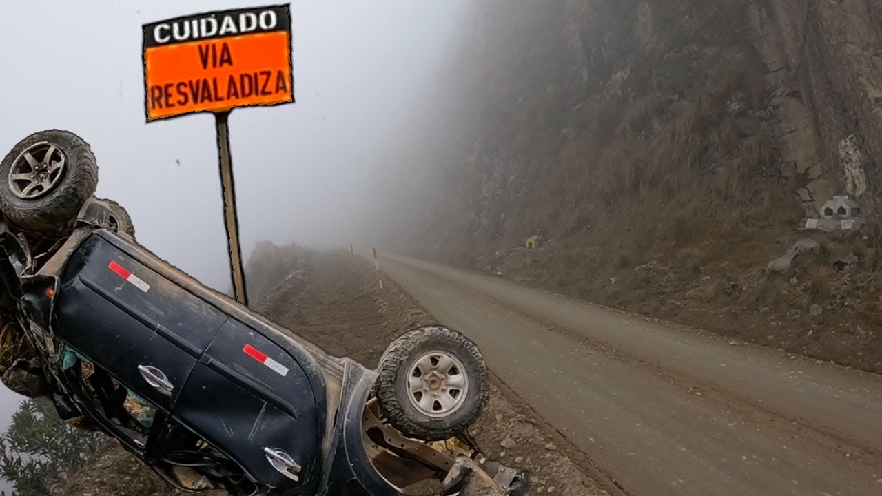 MAL PASO la ruta más MORTAL DEL PERÚ, camino oscuro MUY RESBALADIZA al vértigo del ABISMO