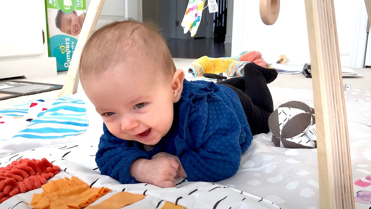 BABY ROLLING OVER FOR THE FIRST TIME!