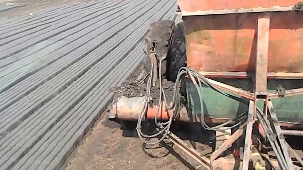 Cutting Turf in Ireland 2013