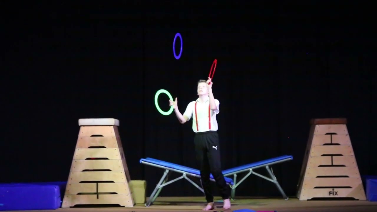 Sportabend 2024, 09 JAMES BOND, Sportmittelschule Schärding