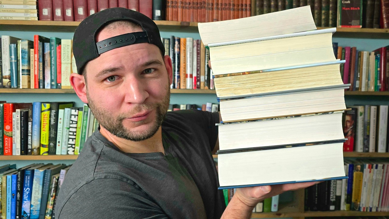 6 самых важных книг, которые я прочитаю в 2025 году, и стоило ли их читать.