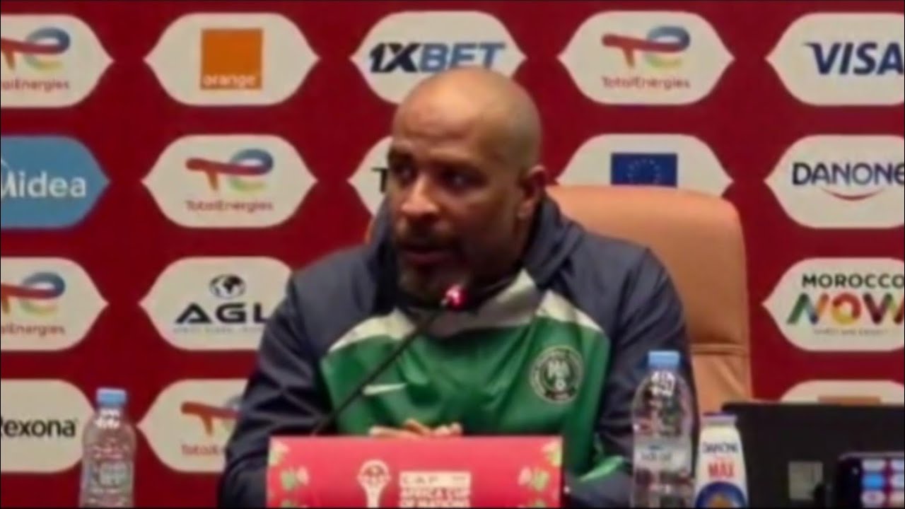 الندوة الصحفية لمدرب المنتخب النيجيري...منتخب مصر....