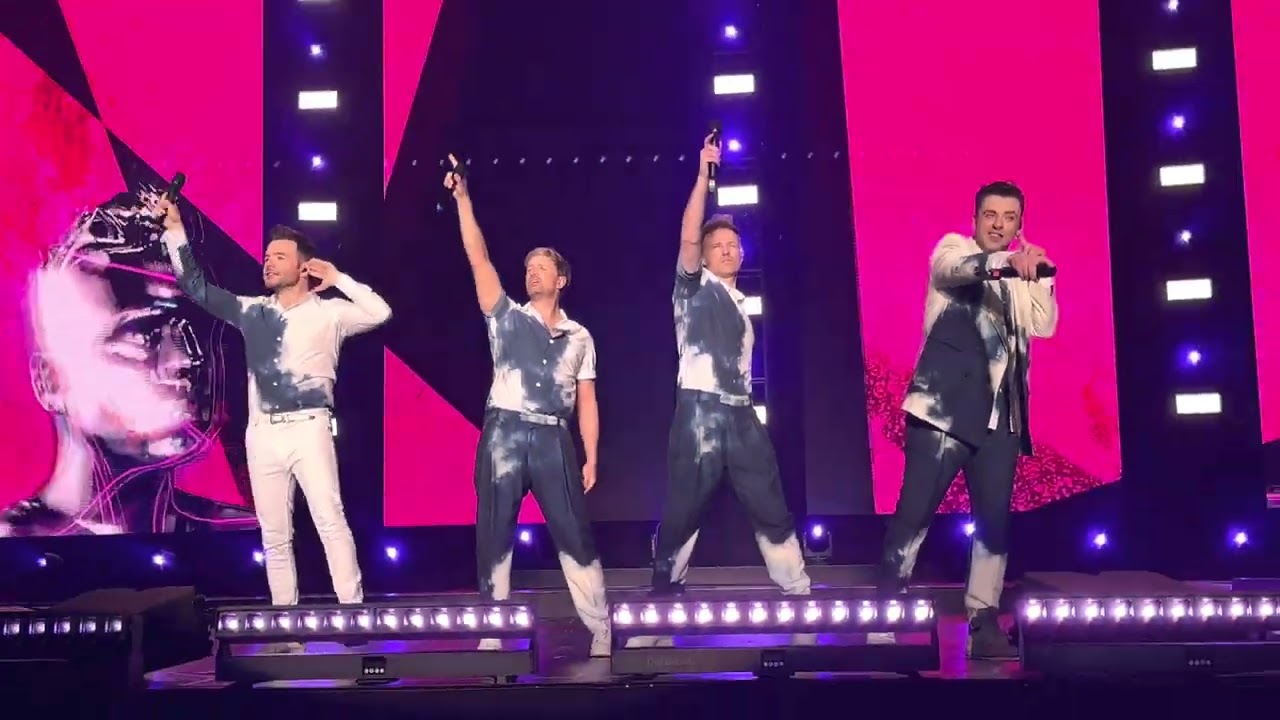 Hello My Love / You Raise Me Up (Westlife The Wild Dreams Tour 2023 - Singapore - 16/2/23)