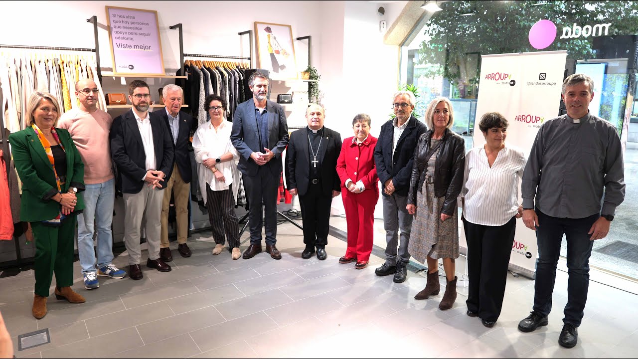 ARROUPA Moda Re- celebra su 10º aniversario con la inauguración de su nueva tienda en Vilagarcía