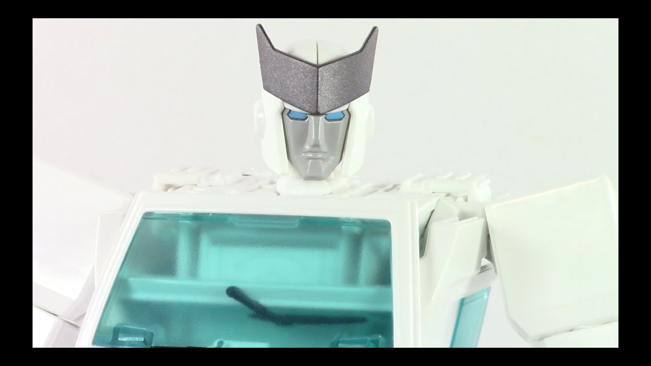 TRANSFORMERS MASTERPIECE 30 RATCHET EN ESPAÑOL