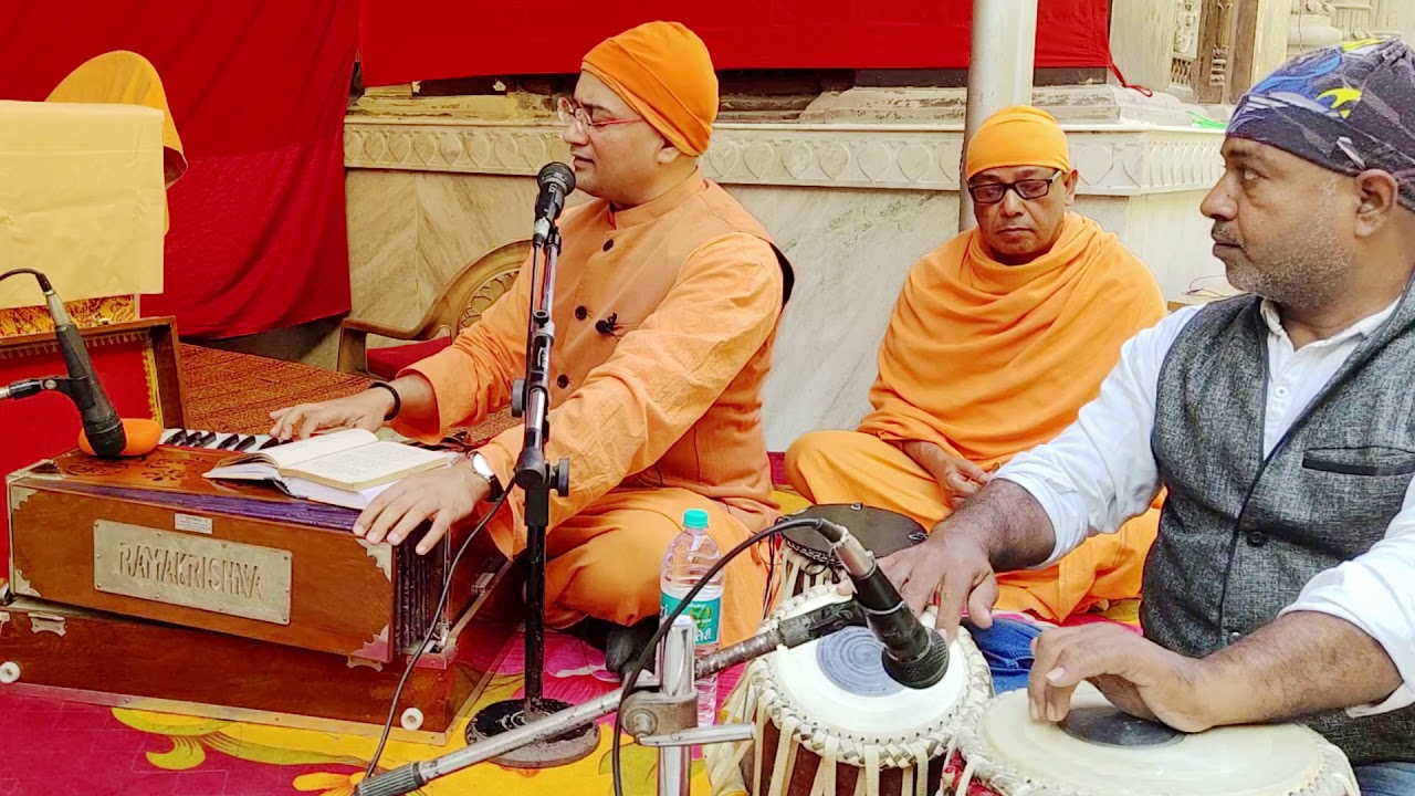 Kabir Bhajan, Song on Swamiji, Main Golam Tera by Sw. Kripakarananda, RK Sevashrama, Varanasi