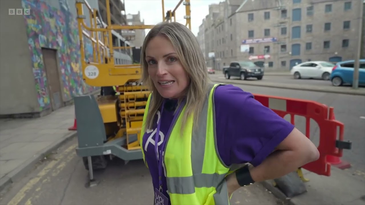 NUART FESTIVAL ABERDEEN 2022. Tog do Shuil (Painted City)