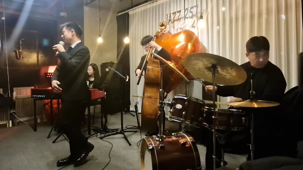 No more Blues(Antonio.C.Jobim)Full live ver.