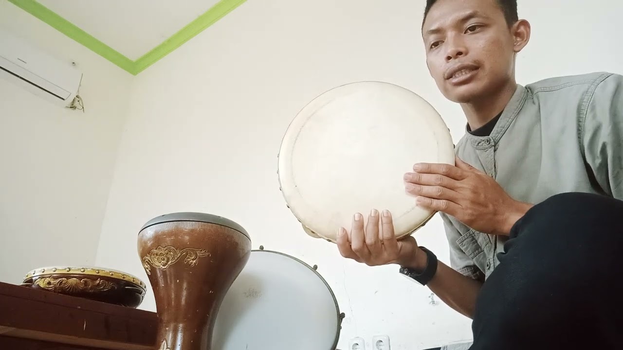 Vidio pendek Perkenalan jenis alat hadroh dan cara memukul nya. @dpwagpaii-sum-sel 