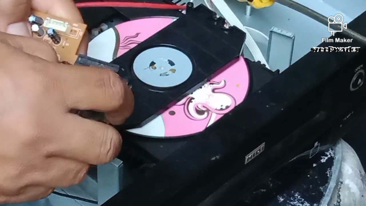 18YRS OLD PLATINUM VCD PLAYER MODEL SD 6000 REPAIR