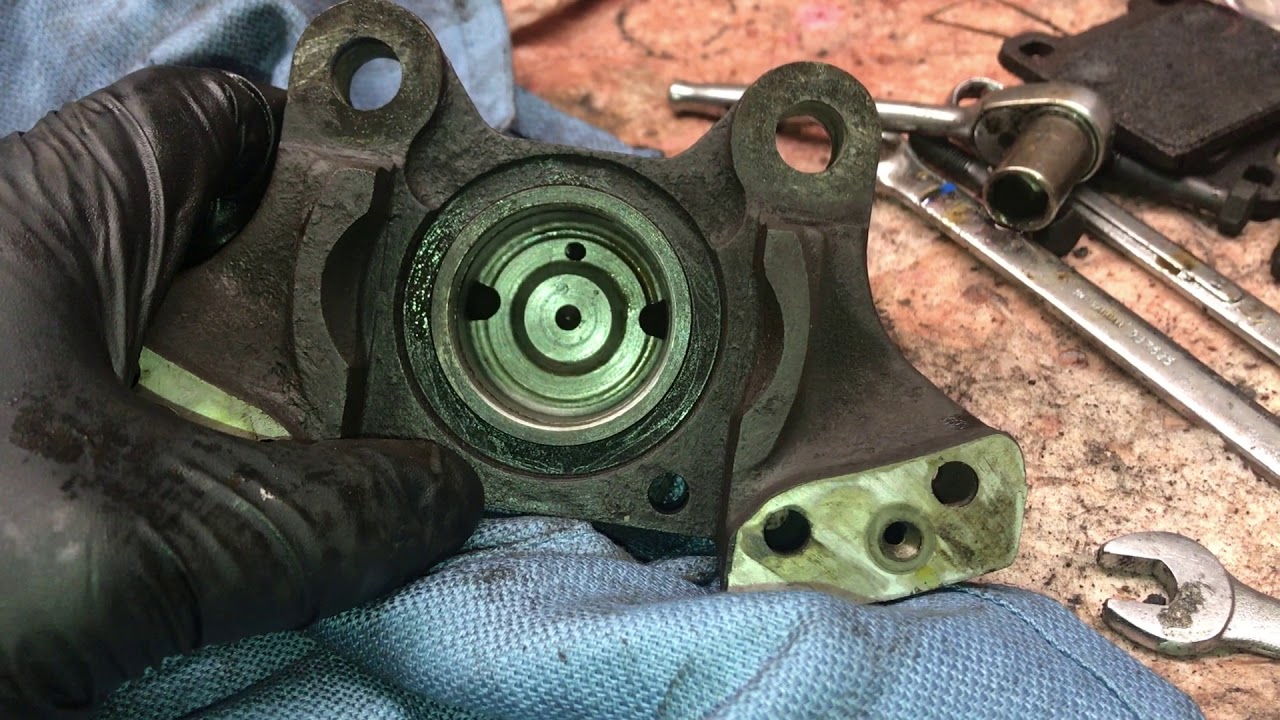 300D Rear Caliper Rebuild