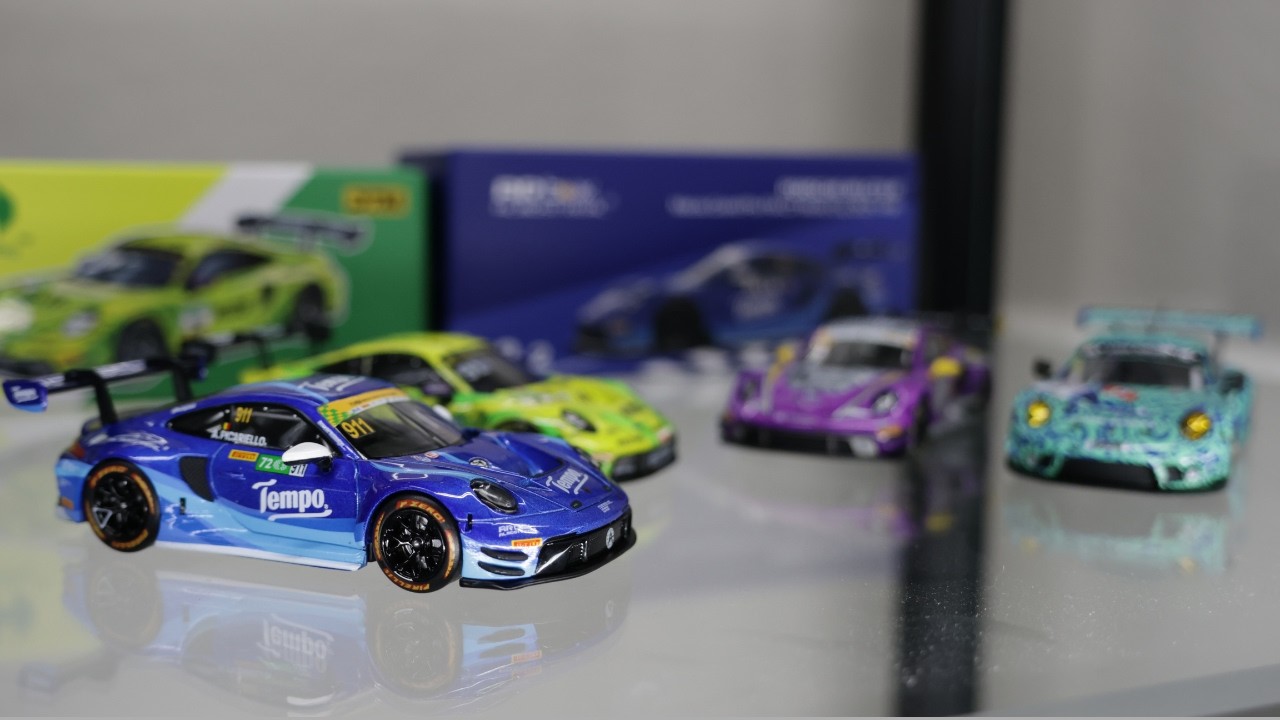Who REALLY Makes the Best Premium Porsche 911 GT3 R Diecast?