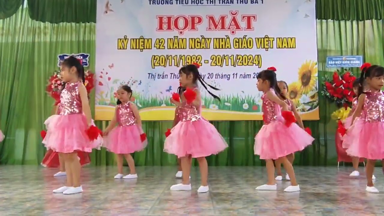 20/11/2024 - 1A3 - Múa: Món quà tặng Cô