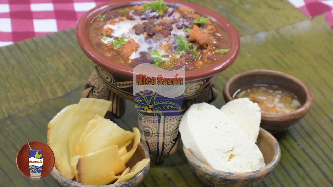 Chorizo criollo & Frijoles con chorizo | María Esther López