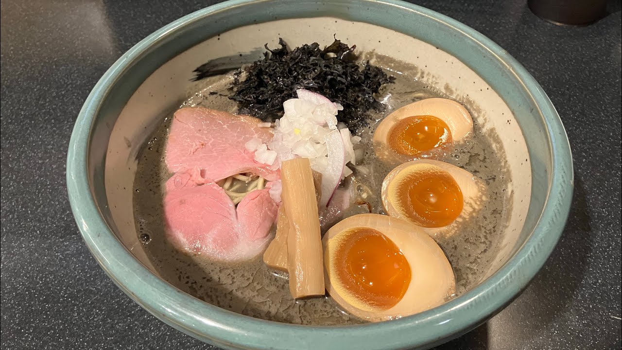 Top Level Niboshi Ramen at Tanaka Niboru in Kanagawa