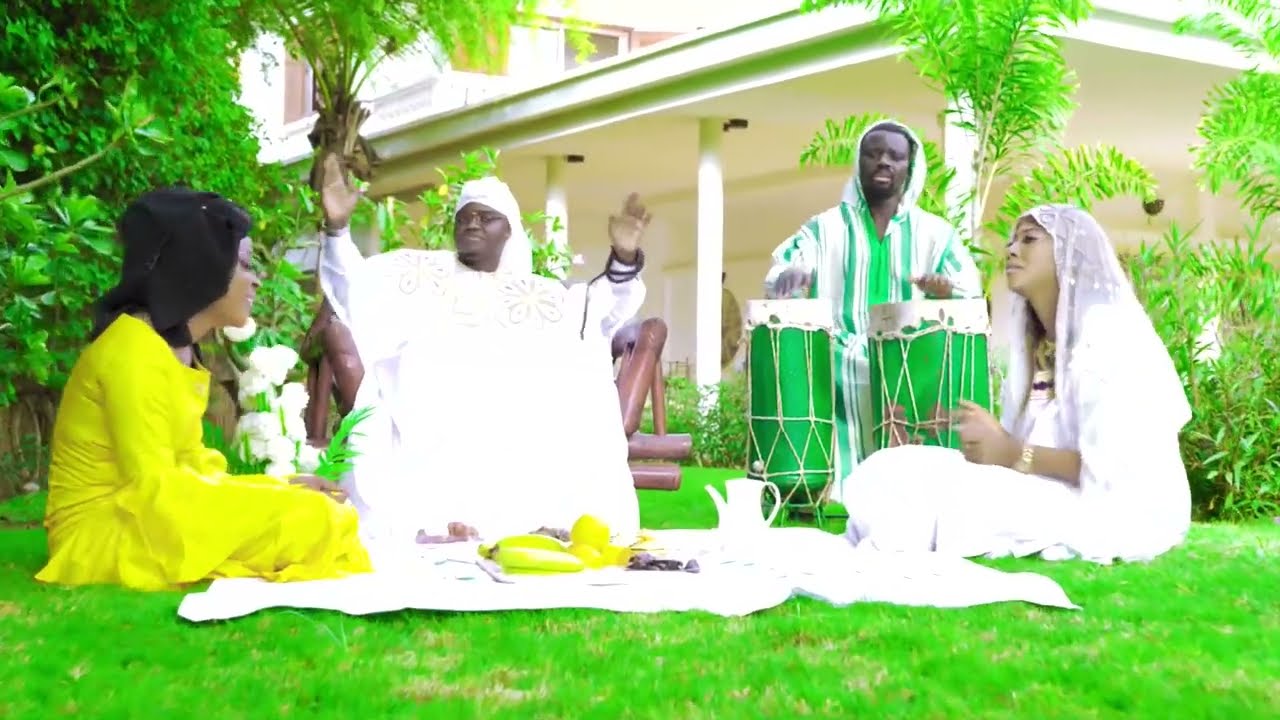 SADBOU SAMB - B&Acirc;NI ADAMA clip officiel