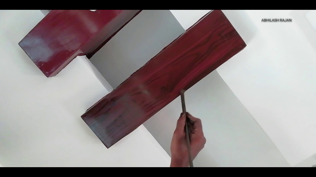 Wood graining on mahogany paint