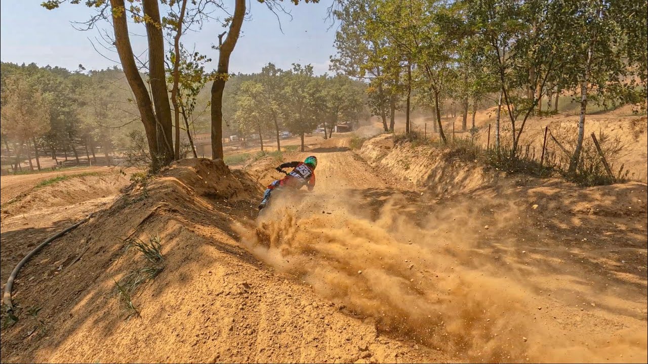 Andrea Zanotti & Iacopo Fabbri mx raw