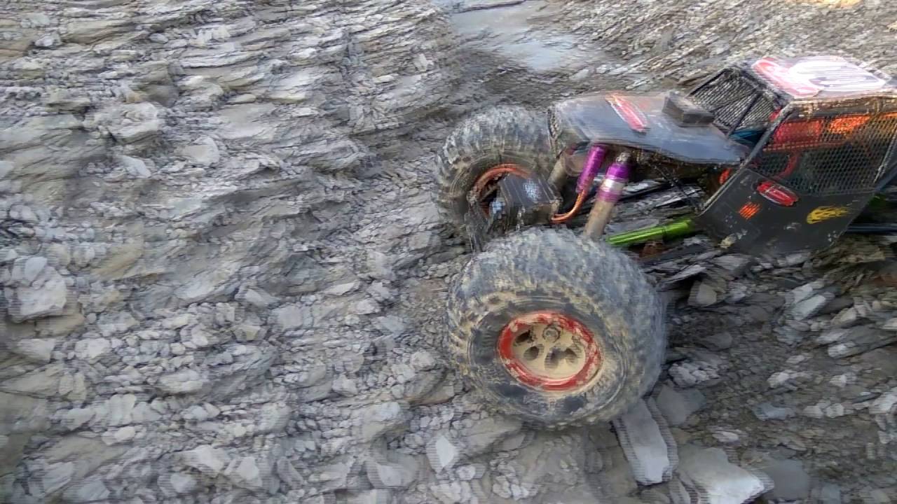 Two RC Rock Crawlers in the mountains/Tiger Crawler 1/18 and Ninco Extrem 1/10