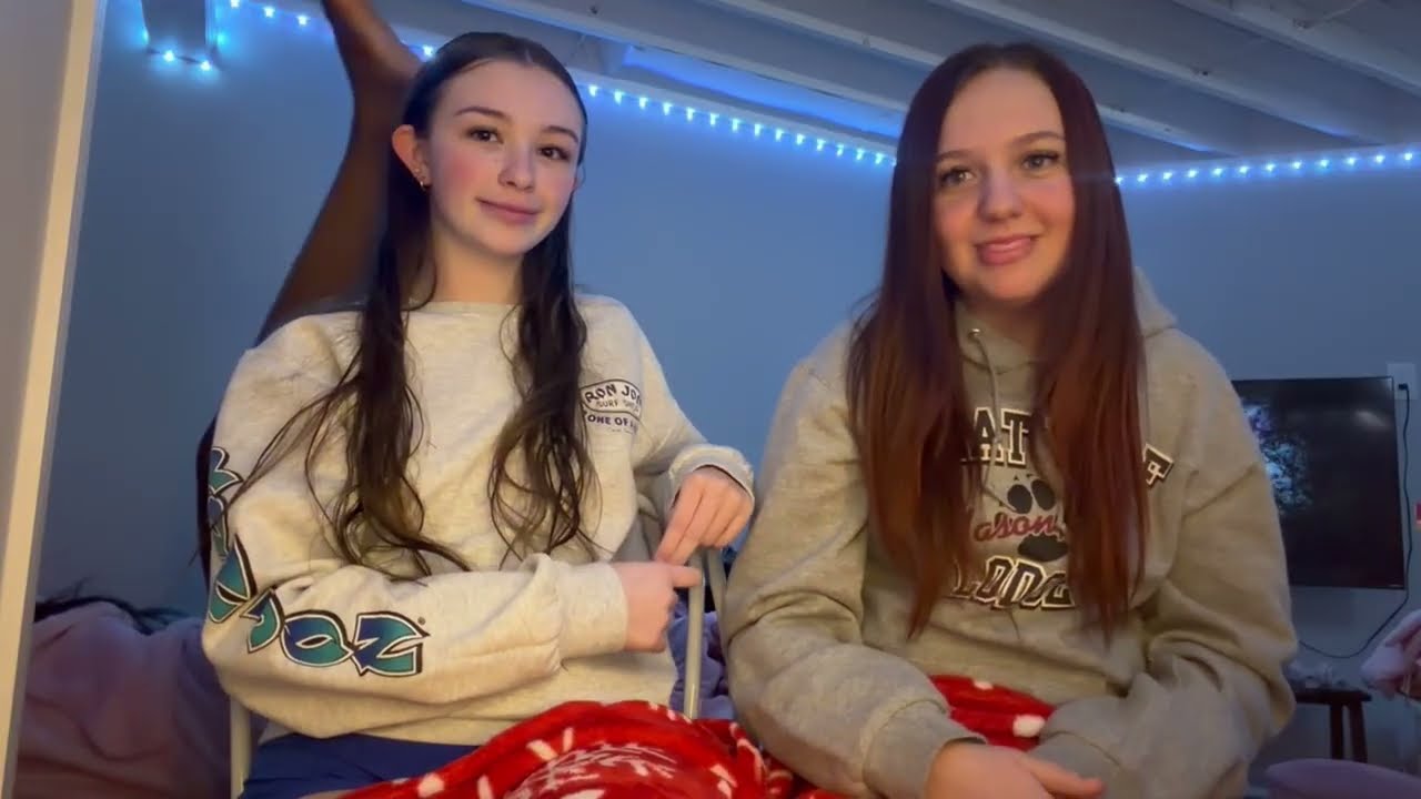 Makeup Challenge w/ Lilly !