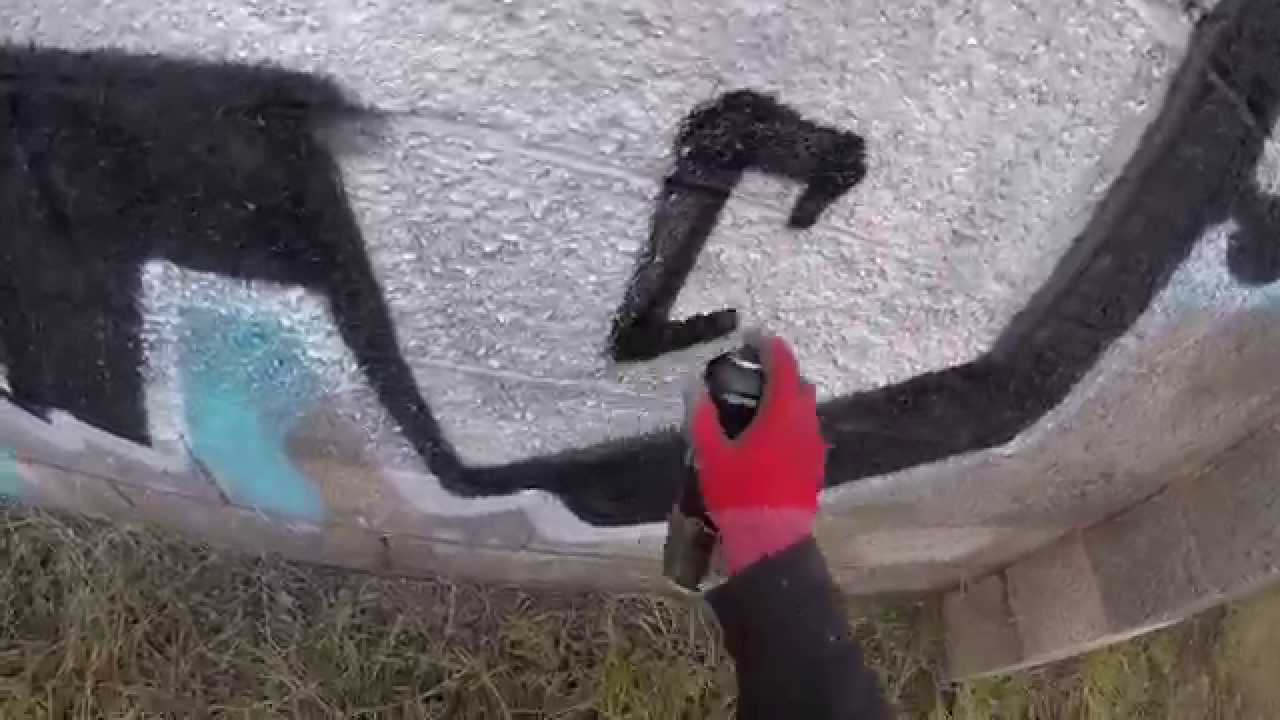 Graffiti - Ghost EA - Day On The Tracks