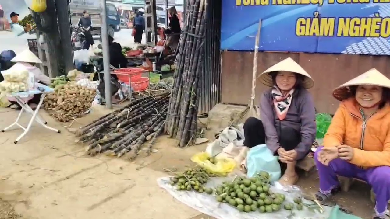 NHỘN NHỊP SẮM TẾT NƠI VÙNG QUÊ 