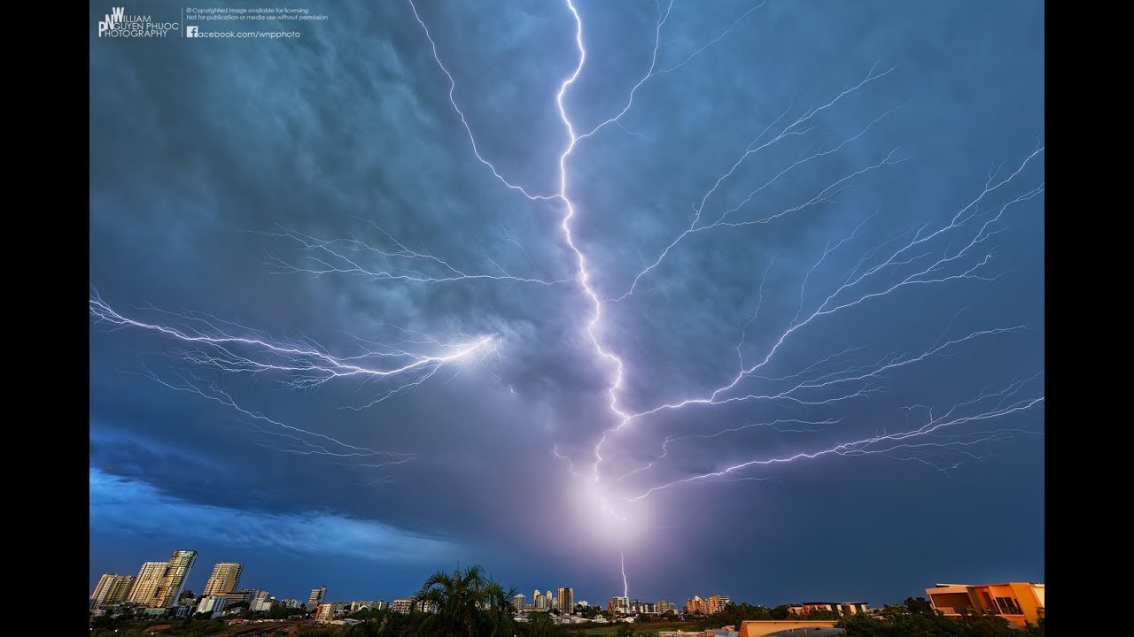 Slow Motion Lightning - Severe Thunderstorm - Darwin Australia - 6 Jan 2019