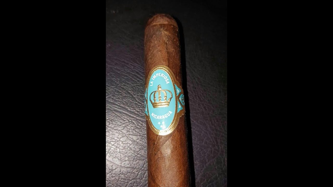 Crowned Heads La Imperiosa cigar review