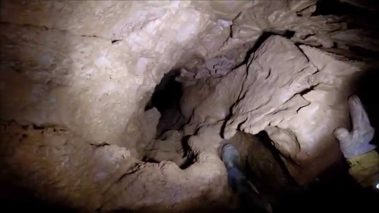 Cueva de Arcoia - Céramo - Caurel - GoPro HD. 2014 . Club Troglobios-Espeleología Galicia